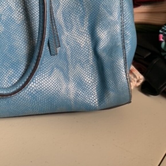 10. RARE VINTAGE Guess Grayson Blue Snakeskin Satchel - Picture 4 of 13